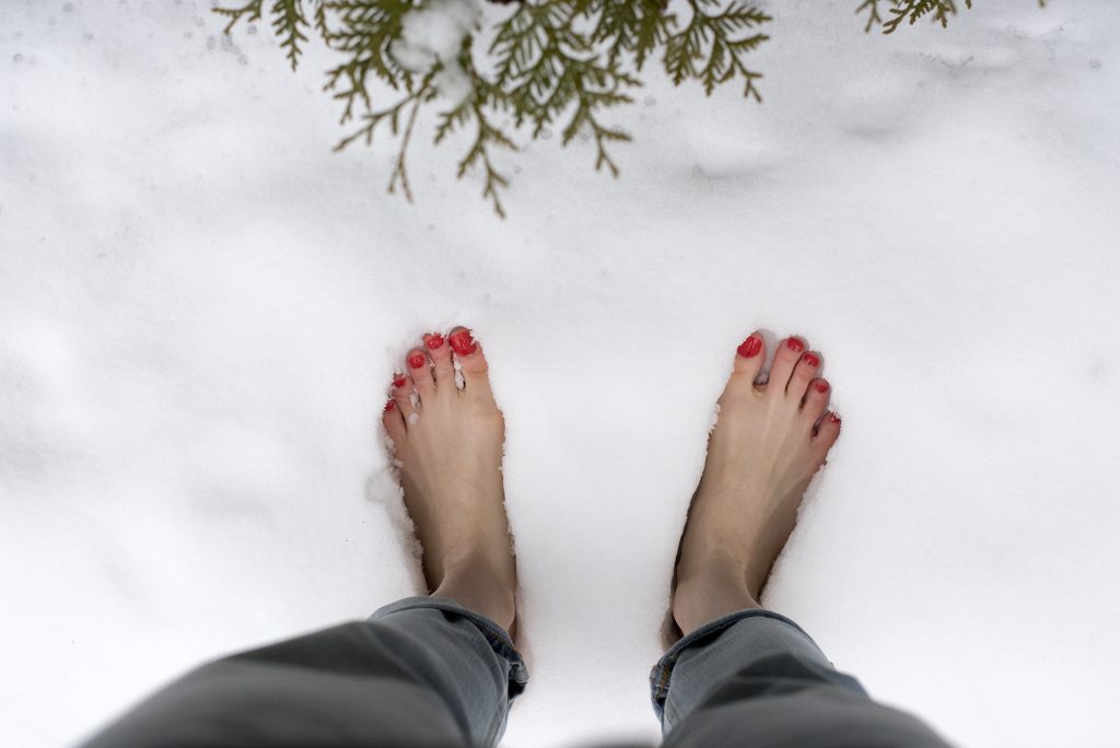 Șase sfaturi de îngrijire a picioarelor în sezonul rece